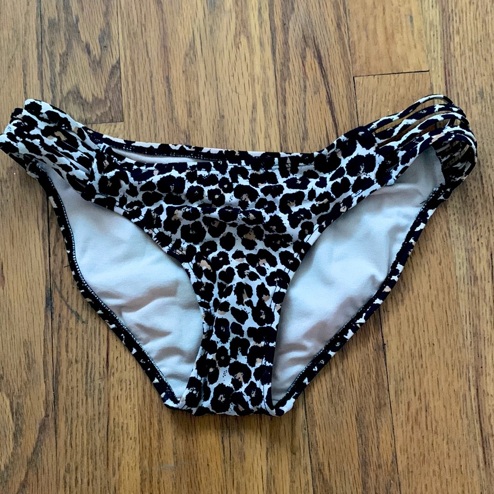 Xhilaration Cheetah Strappy Bikini Bottoms